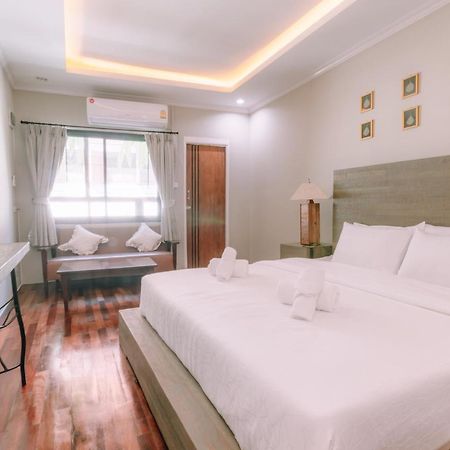 Hotel 64House Chiang Mai Zewnętrze zdjęcie