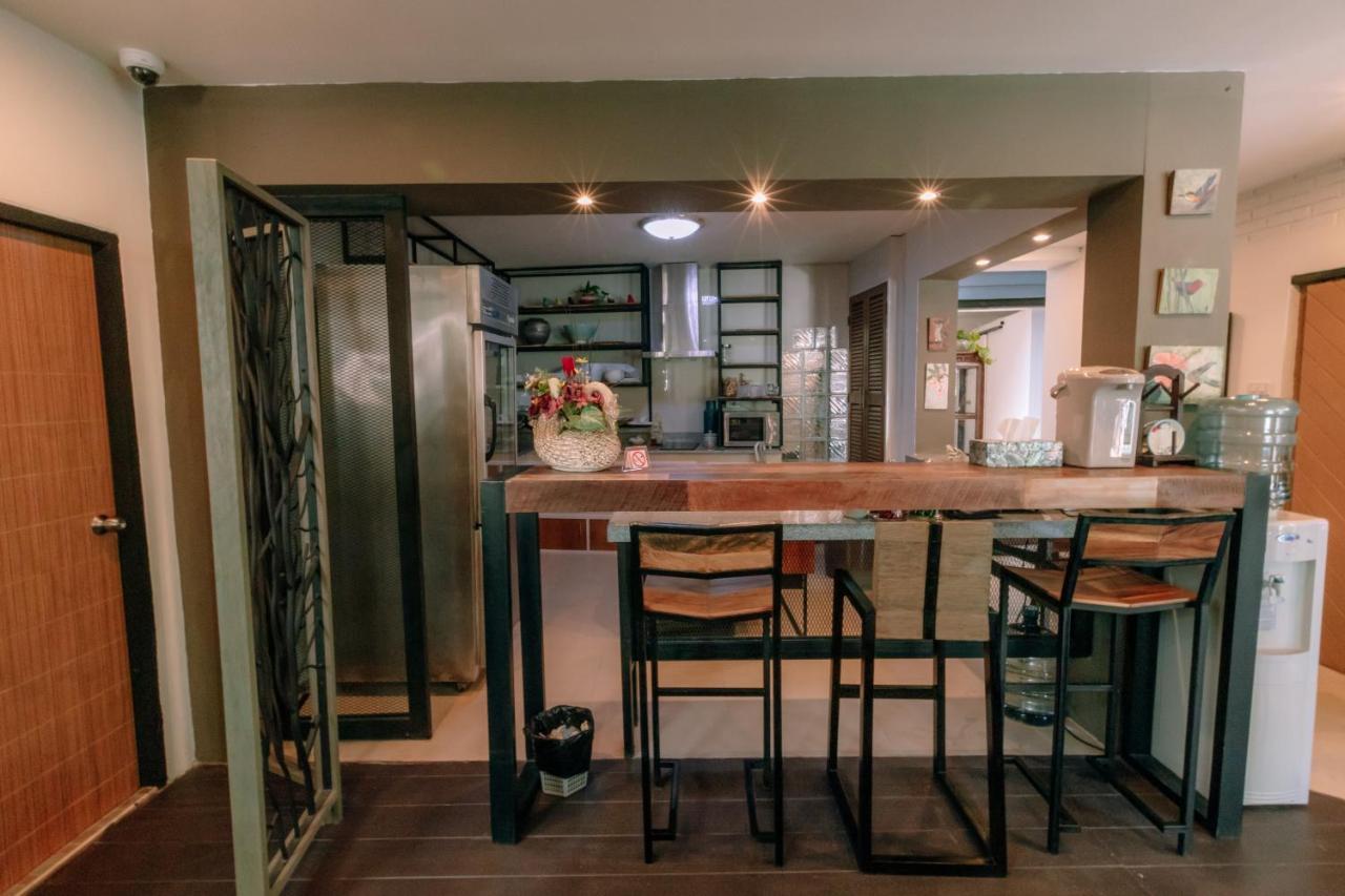Hotel 64House Chiang Mai Zewnętrze zdjęcie