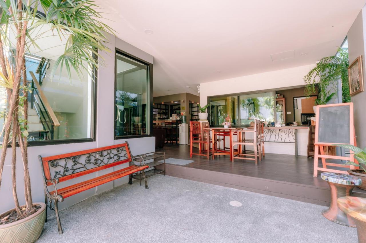 Hotel 64House Chiang Mai Zewnętrze zdjęcie